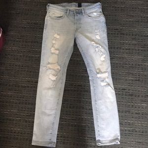Distressed Jeans